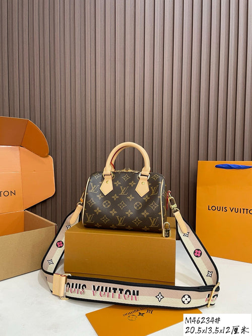 Bolso LV M46234 (20.5*13.5*12cm)